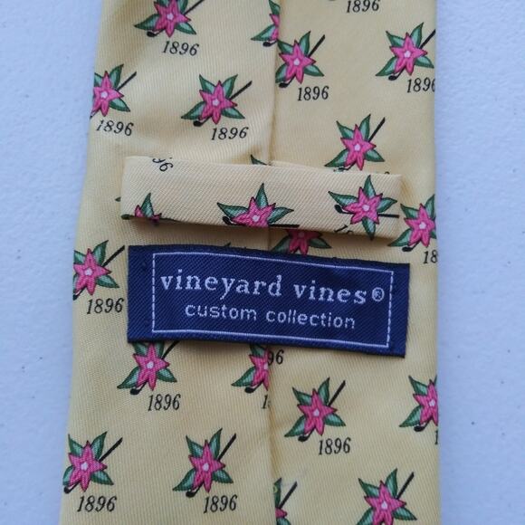 Vineyard Vines Golf Floral Stylish Silk Blue and Yellow Patterned Neckties - Picture 12 of 13